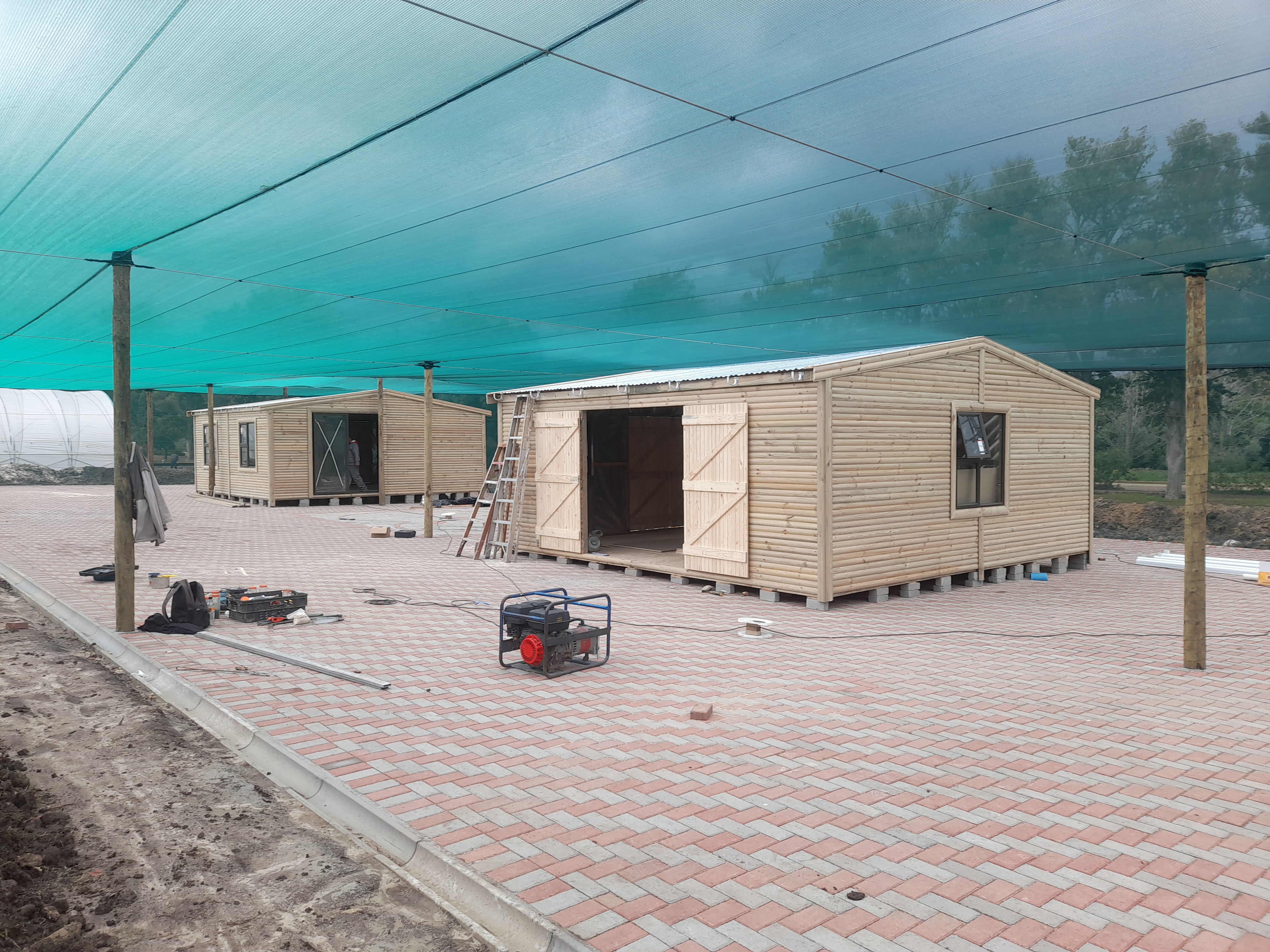 large-log-cabins-site-office-and-storage.jpg