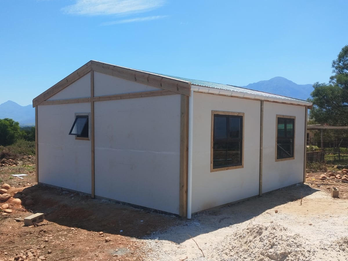 6X6m Nutec House Flatboard